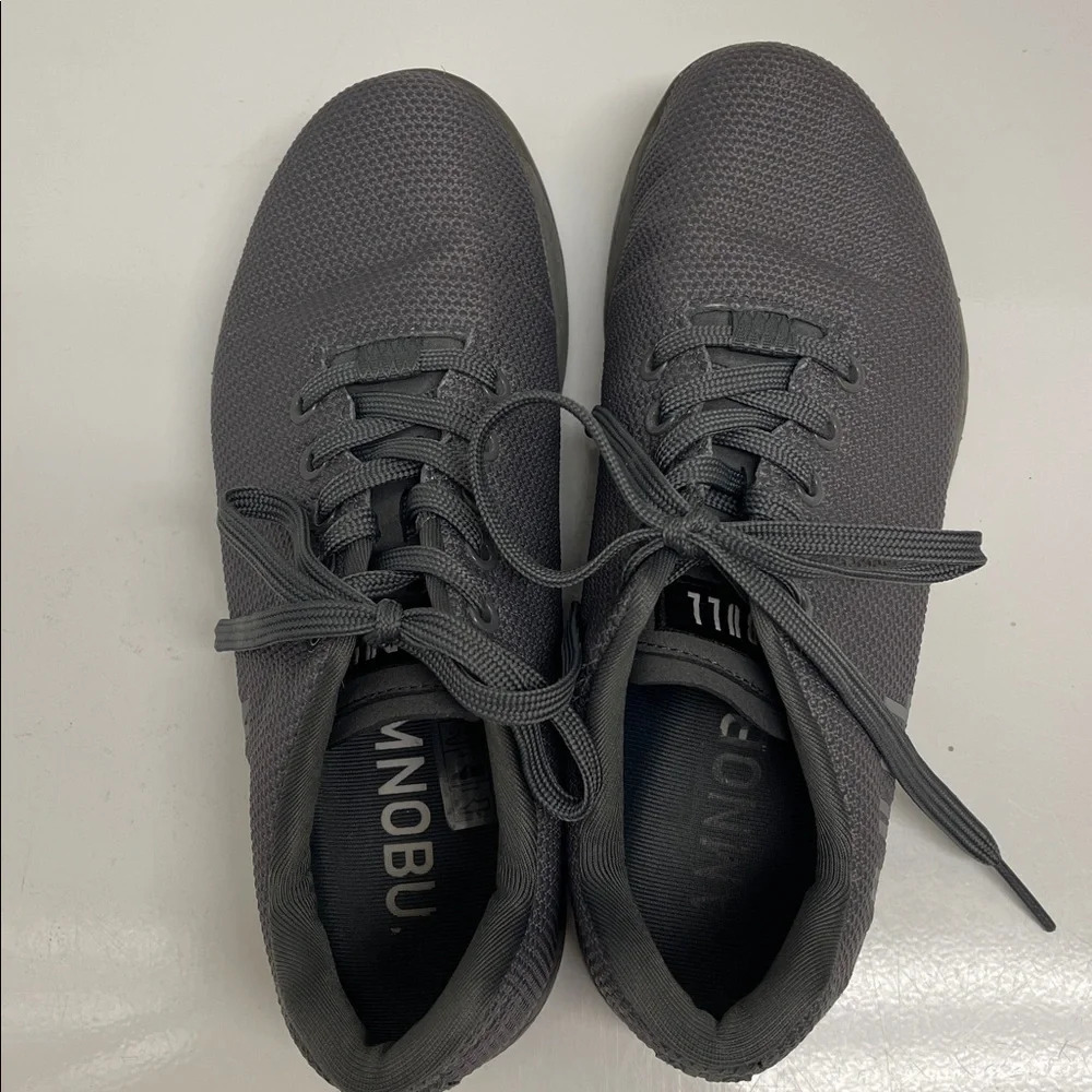 NoBull Women’s Grey Trainers • Size 8.5 • EUC